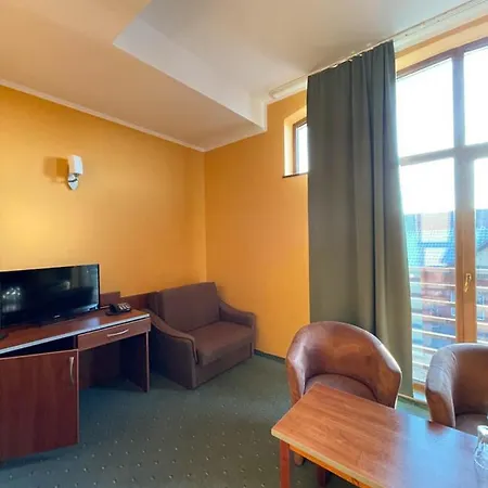 Otel Sens
