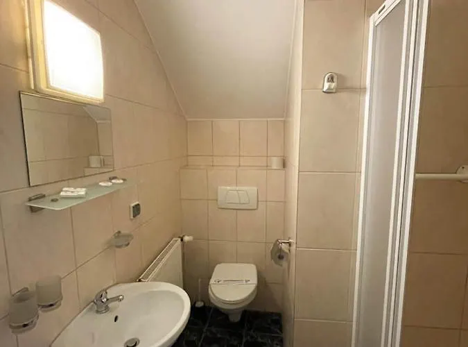 Ξενοδοχείο Sens Mierzyn (West Pomeranian)