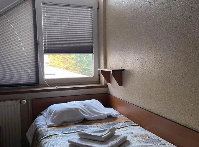 Ξενοδοχείο Sens Mierzyn (West Pomeranian)