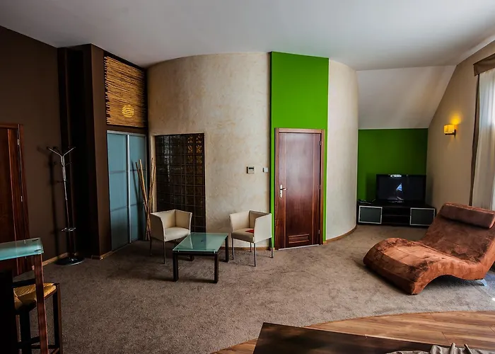 Ξενοδοχείο Sens Mierzyn (West Pomeranian)